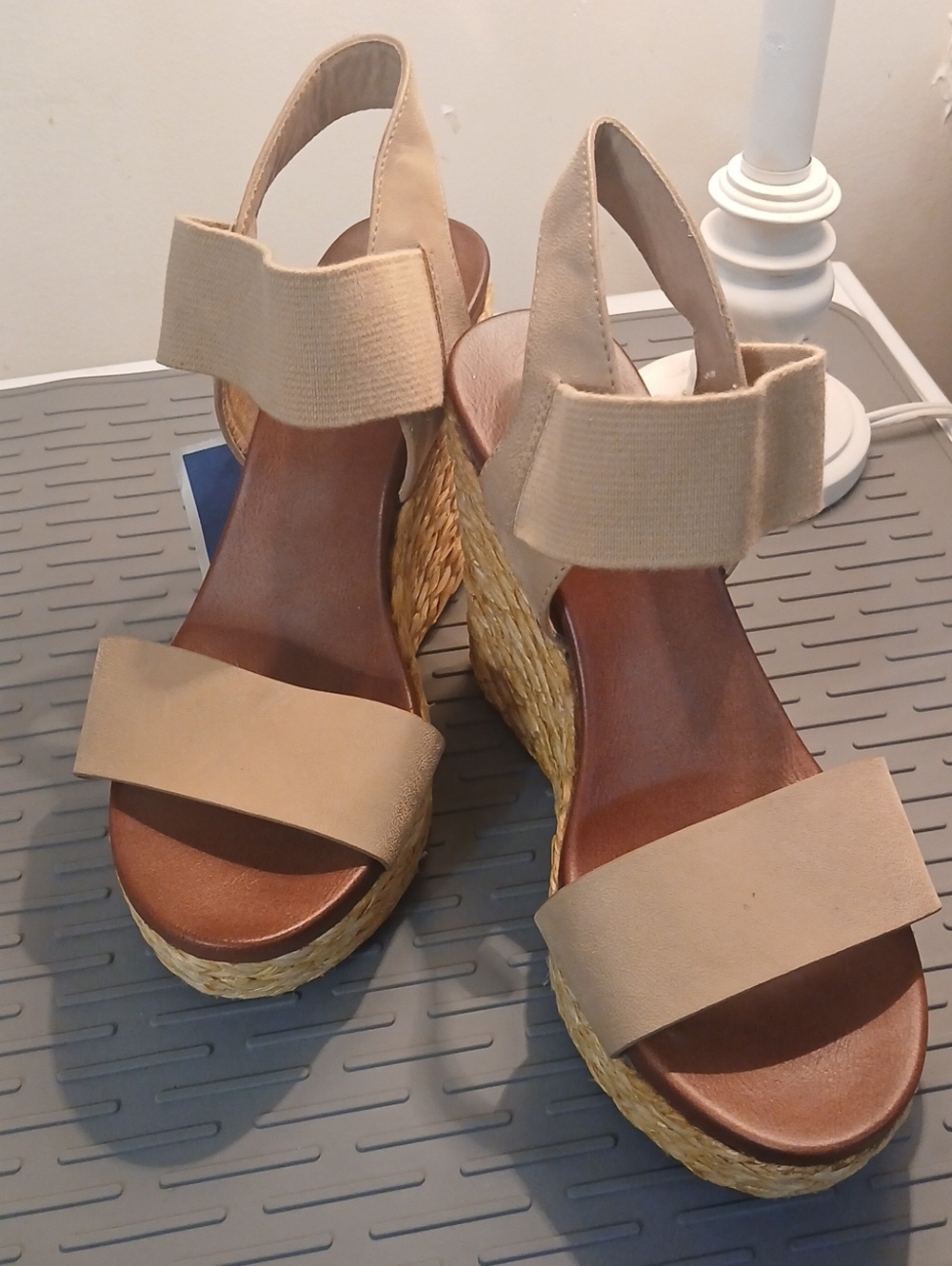 ​MIA Tan Elastic Strap Espadrille Wedge Platform Sandals Size 8.5 - Picture 3 of 10